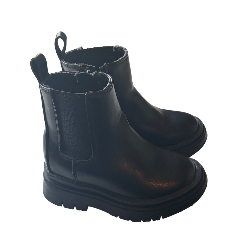 Baby Gap Kids Black Faux Leather Chelsea Lug Sole‎ Boots Size 5 Zipper Side